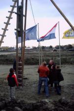 Klik op de afbeelding om de link te volgen