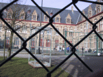 Klik op de afbeelding om de link te volgen