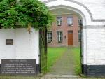 Klik op de afbeelding om de link te volgen