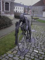 Klik op de afbeelding om de link te volgen